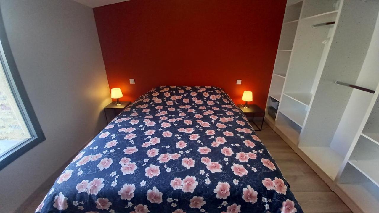Maison au calme et avec le charme de la pierre, gite  le rêve doré Le Pellerin Exterior foto