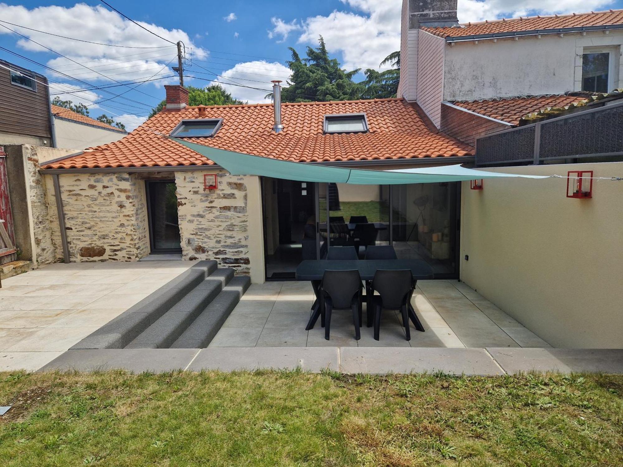 Maison au calme et avec le charme de la pierre, gite  le rêve doré Le Pellerin Exterior foto